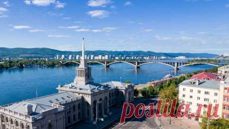 В трех городах Красноярского края ввели режим &quot;черного неба&quot;. Режим неблагоприятных метеорологических условий ввели в Красноярске, Ачинске и Назарове. Об этом говорится в сообщении Роспотребнадзора. &quot;С 19:00 Среднесибирским УГМС (управление по гидрометеорологии и мониторингу окружающей среды. ...