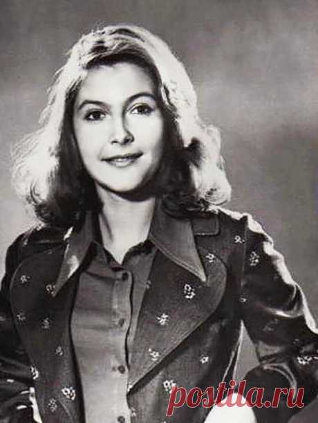 Нина Маслова, 27 ноября, 1946