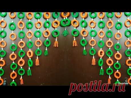 Best Out Of Waste||Woolen Door Hangings Using News Paper||Home Decor Ideas..!