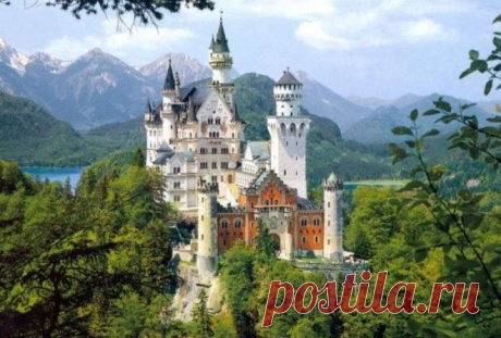 Топ-10 историй старинных замков, которые вас зачаруют