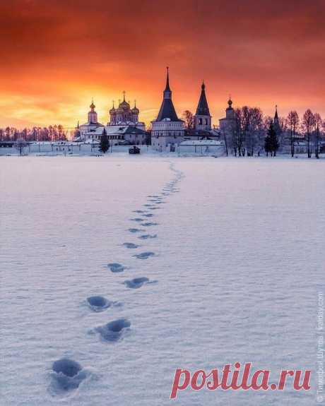 Иверский монастырь, Валдай. Новгородская область.
📷 Тимофей Шутов