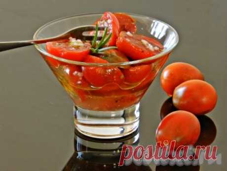 Быстрые маринованные помидоры с чесноком - 7 пошаговых фото в рецепте