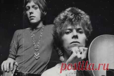 Умер соавтор песни Space Oddity Дэвида Боуи. Джазовый гитарист Джон Хатчинсон, соавтор ранней версии песни Space Oddity музыканта Дэвида Боуи, умер после продолжительной болезни. Хатчинсон скончался в больнице. Музыкант познакомился с Боуи в 1966 году на прослушивании гитаристов для группы David Bowie and the Buzz.