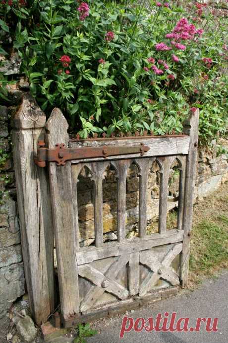 Old Rustic Weathered Garden Gate... | Garden / Farm Gates and Fences