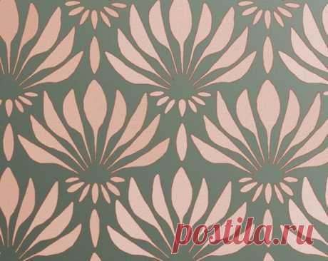 Pattern STENCIL for Walls - Art DECO Pattern "Fan Flowers" -Large Allover Wall Stencil - Reusable, Easy DIY Home Decor This allover stencil pattern looks especially stunning in metallic paint!  SIZE: Stencil measures 44 x 17 inches. Comes with registration marks for easy line-up.  - Stencils can be reused and reversed - Detailed Stenciling Instructions with tips and techniques are included with every order - FREE mini stencil included with every order - Made with durable 1...