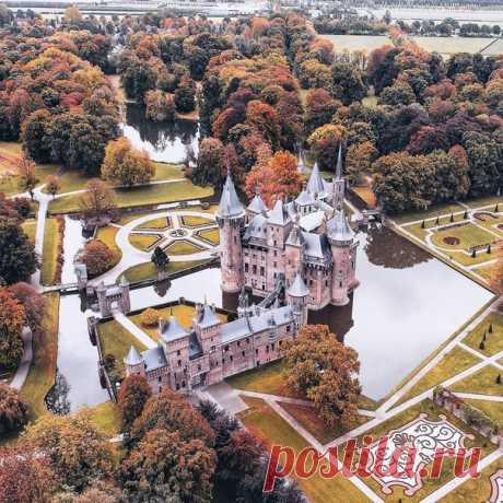 Замок в Утрехте, #Нидерланды@discoverygroup