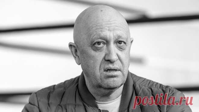 В Краснодарском крае хотят установить памятник Евгению Пригожину. Памятник руководителю и командиру "Группы Вагнера", Евгению Пригожину и Дмитрию Уткину, могут установить на территории часовни ЧВК "Вагнер" в городе Горячий Ключ в Краснодарском крае. Об этом сообщает связанный с ...