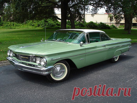 1960 Pontiac Bonneville Coupe
