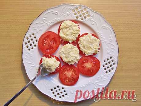 Закуска из помидоров с чесноком - рецепты с фото