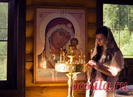 Праздник Казанской Божьей Матери празднуют 21 июля, в этот день не стоит грустить и ссорится