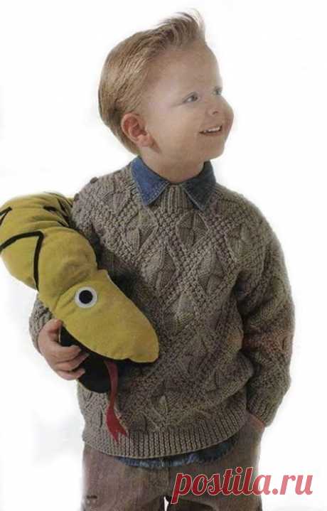 Кpасивый вязаный пуловep для мальчика.