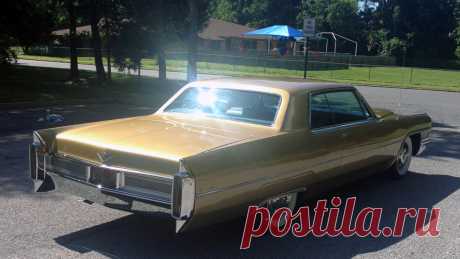 1965 Cadillac Coupe Deville | T141 / Harrisburg 2016