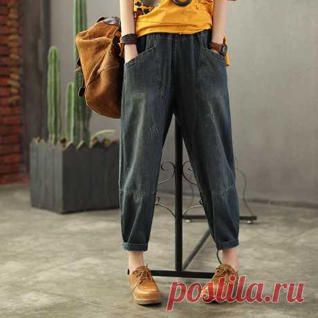 Plus Size Vintage Loose Elastic Waist Spliced Distressed Jeans Item Code:2042707116094 Item Type:Jeans Material: 100%Cotton Season: Spring,Autumn Style:Casual Pattern Type:Solid Decoration:Distressed Waist Type:Mid Pants Length:Full Length Pants Style:Harem Pants Fit Type: Loose Pants Closure Type:Elastic Waist