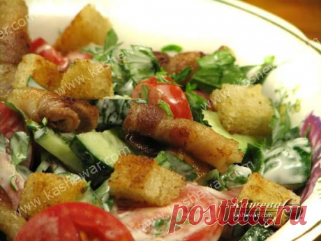 Салат с беконом и сухариками рецепт с фото | Кашевар
