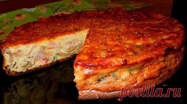 Как приготовить пирог-сметанник с курицей и грибами - рецепт, ингридиенты и фотографии