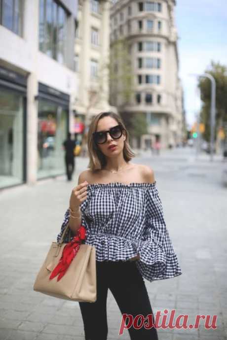 What To Wear A Off Shoulder Outfit For This Summer