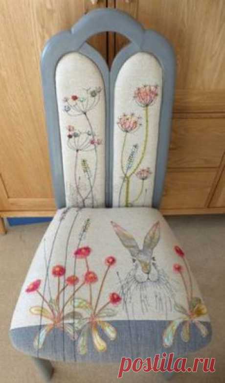 Chair Hare design arched back sold £290