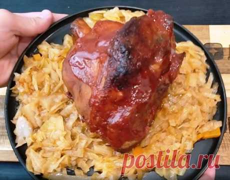 Так готовить свиную рульку меня научили в Чехии. Недорогой и вкусный ужин с ароматным гарниром для компании