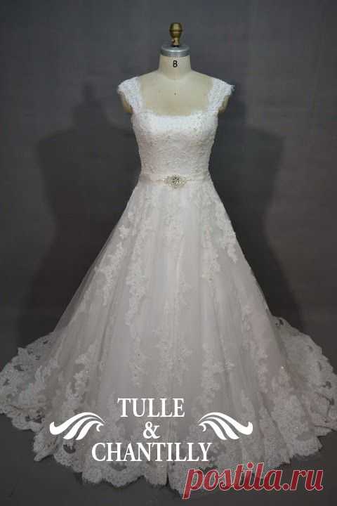 Sallyoung -Elegant Square Neckline Lace Embroidered Beaded Wedding Gown [TBQW078] - $458.00 : Custom Made Wedding, Prom, Evening Dresses Online | Tulle & Chantilly