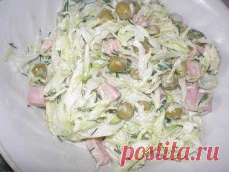 Самые вкусные рецепты: Салатик с зеленым горошком и колбасой