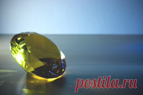 Желтый алмаз: бриллиант тиффани, дешевле или дороже белых, оценка и стоимость, свойства, разновидности и цвета, история, месторождения