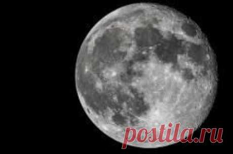 Сегодня 02 января в 1839 году Луи Дагер произвел первую фотосъемку Луны
