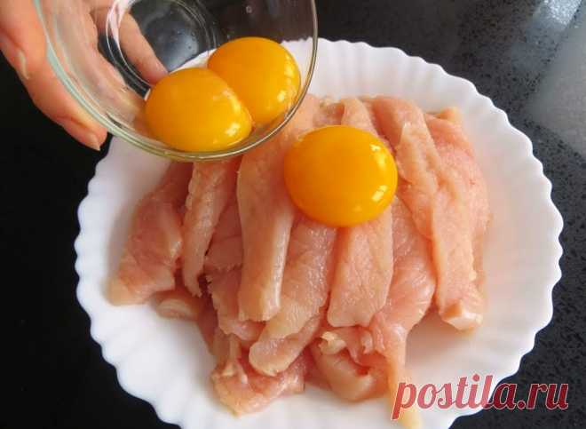Заливаем куриную грудку яйцами. Быстро, нежно и очень вкусно! Филе получится сочным, нежным и невероятно вкусным!