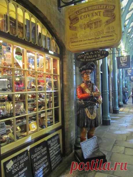 Old pipe shop, Covent Garden,London. More of the best of London tips: https://www.europealacarte.co.uk/blog/2013/08/09/london-tips/ #london #travel #vacation
flickr от Ali_Haikugirl  |  Pinterest • Всемирный каталог идей