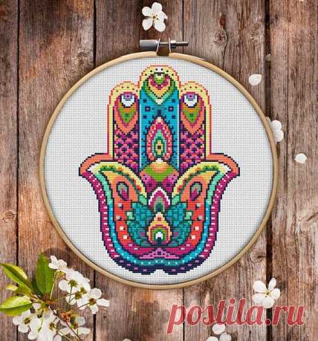 This is modern cross-stitch pattern of Mandala Hand for instant download. You will get 7-pages PDF file, which includes: - main picture for your reference; - colorful scheme for cross-stitch; - list of DMC thread colors (instruction and key section); - list of calculated thread 8.36x6.34 £3.61