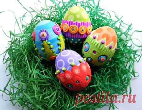 Пасхальный декор: 15 нетрадиционных способов украсить яйца