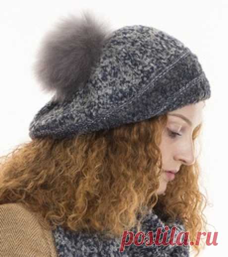 New Boucle Frost Alpaca Fur Pom Pom Beret at Samantha Holmes Need a hat which doesn't squash your hair? Look no further! &nbsp;Loose fit, beautifully light beret knit of alpaca boucle marl with subtle contrasting silver thread. &nbsp;Ideal for a relaxed Bohemian look. Suits girls with big hair who don't always suit beanie hats. &nbsp;The alpaca fur pom pom is on a discreet press stud and therefore detachable. &nbsp; See also matching scarf and long gloves.
For the perfect ...