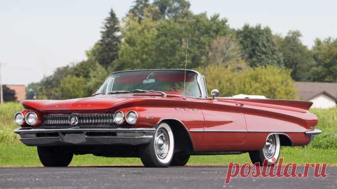 1960 Buick Invicta Convertible / F139. 1 / Чикаго 2015 / Аукционы Mecum 1960 Buick Invicta Convertible представлен как Лот F139. 1 в Шаумбурге, Иллинойс