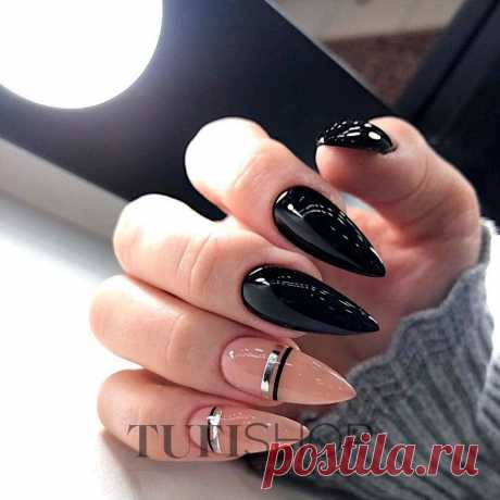 Маникюр на длинные ногти (черный с полосками) - купить в Киеве | Tufishop.com.ua Дизайны маникюра на длинные ногти. Маникюр на длинные ногти 2020. Как сделать маникюр на длинные ногти (черный с полосками) в домашних условиях. Все для создания маникюра на длинные ногти в ➦TUFISHOP♥ ✔ ☎: 093 170-22-57