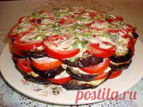 Торт из баклажан с помидорами