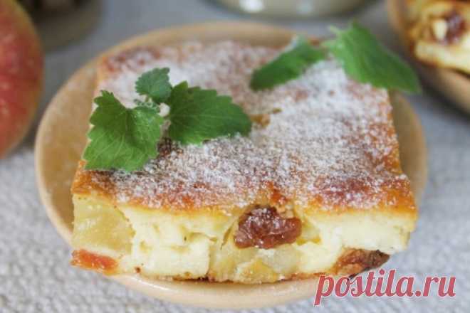 Творожная запеканка с йогуртом и яблоками