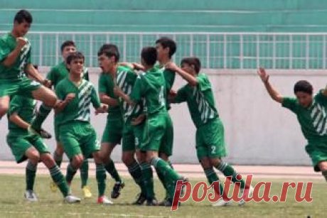 Юношеская сборная Таджикистана по футболу определилась с составом команды в финале чемпионата Азии - свежие новости Украины и мира