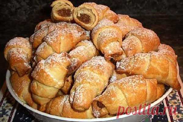 Рогалики с повидлом