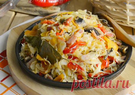 Тушёная капуста с грибами и перцем — Кулинарная страничка