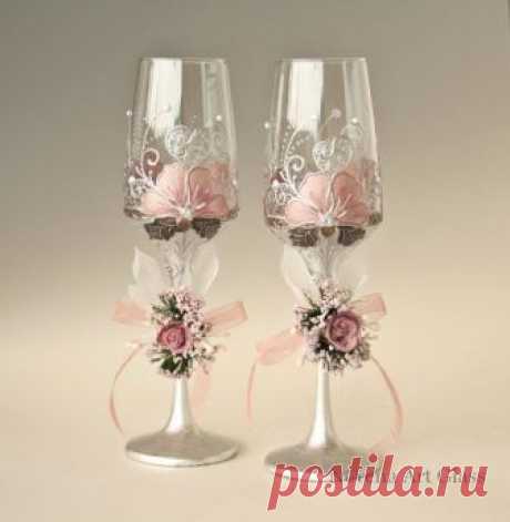 Decorative Bottles : Wedding Glasses, Champagne Glasses, Champagne Flutes, Blush Pink Silver Glasses,... - Decor Object | Your Daily dose of Best Home Decorating Ideas & interior design inspiration Decorative Bottles : Wedding Glasses, Champagne Glasses, Champagne Flutes, Blush Pink Silver Glasses, Hand Painted, set of 2 -Read More –