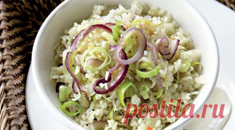 Нази горенг, пряный рис с луком и чесноком, пошаговый рецепт с фото