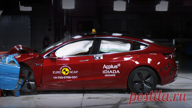 Эксперты Euro NCAP дали оценку шести новым моделям В последней серии краш-тестов Euro NCAP приняли участие электрический седан Tesla Model 3, хэтчбек Skoda Scala, Мерседесы B-класса и GLE, а также