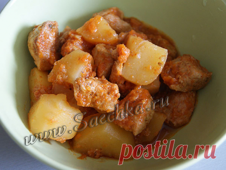 Жаркое по-хорватски - рецепт с фото Жаркое по-хорватски приготовлено в мультиварке из свинины, картофеля и мякоти помидор.