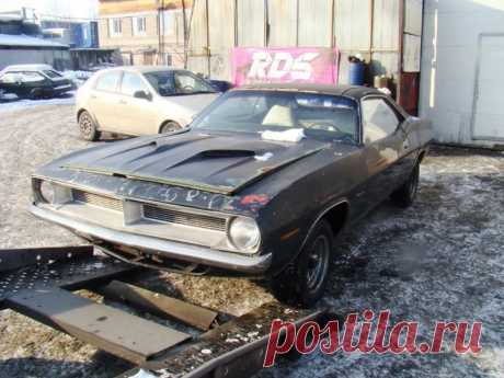 Было и стало: Восстановление Plymouth Barracuda 1970 года 
Фотоотчет о полном восстановлении одного из самых ярких и ценных представителей масл-каров. Даже Dodge Challenger, соплатформенник Барракуды, не может похвастаться такой брутальностью! Модель Barracu…