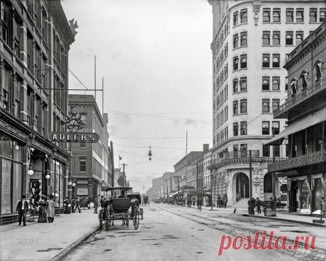 A is for Adler's: 1907 Savannah, Georgia, 1907. 