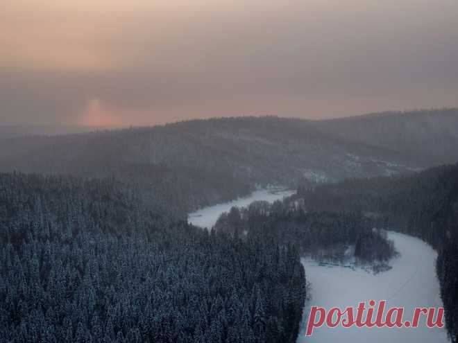 Рассвет над рекой Вишерой. Пермский край.

©️ Фото: Станислав Саблин