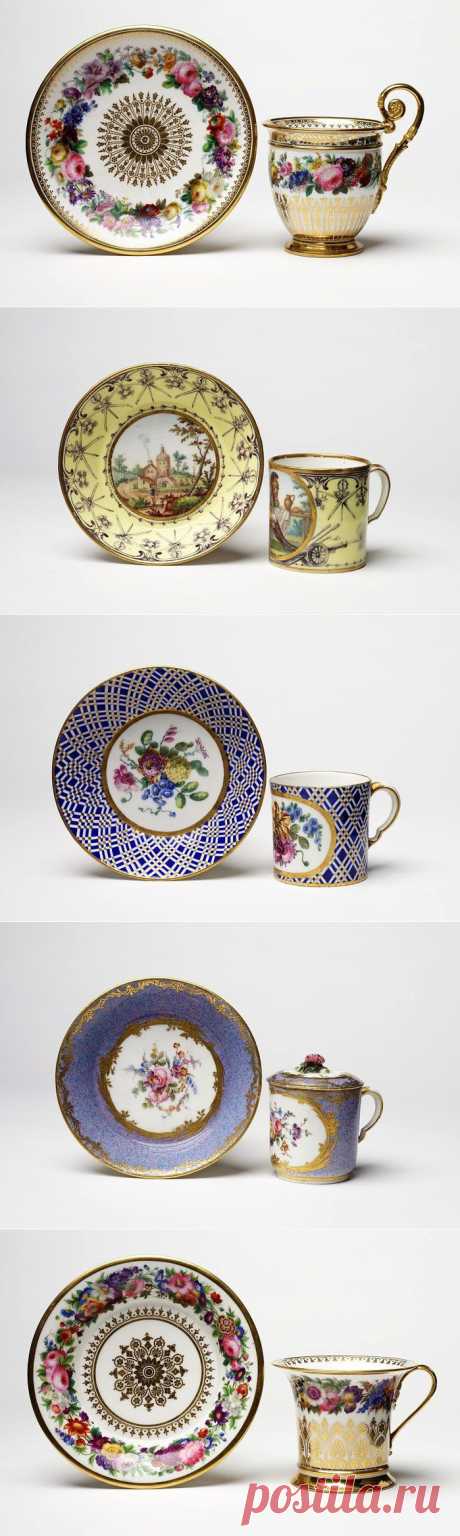 Французские фарфоровые чашки 18-19 век