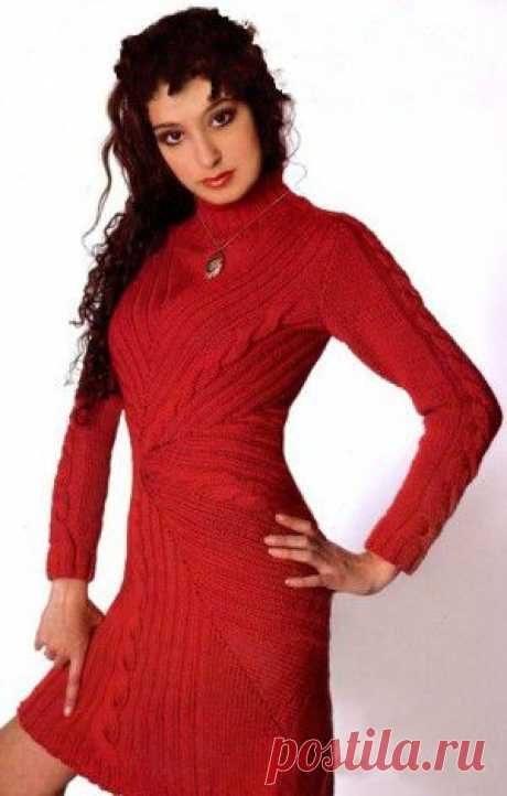 Потрясающее и оригинальное красное платье