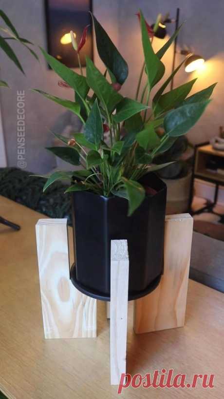 DIY Suporte para plantas em 2022 | Dicas de decoração artesanal, Ideias de decoração artesanato, Decoração artesanal