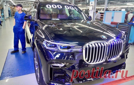 В Калининграде начали производить внедорожник BMW X7 Российский автомобильный холдинг «Автотор» начал выпуск новой модели внедорожника BMW X7 на заводе в Калининграде. Первый автомобиль модели сошел
