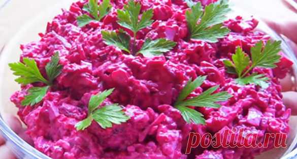 Нежный салат из свеклы с сыром… Хочу поделиться рецептом очень вкусного, нежного и сытного свекольного салата с сыром и яйцами, который очень нравится моей семье. В моей семье свекольные салаты одни из самых любимых, но этот замечат…